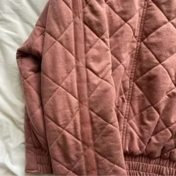 Bagatelle quilted mauve Coat - Picture 4 of 5